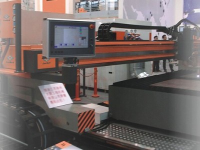 HOR-門式火焰等離子數(shù)控切割機